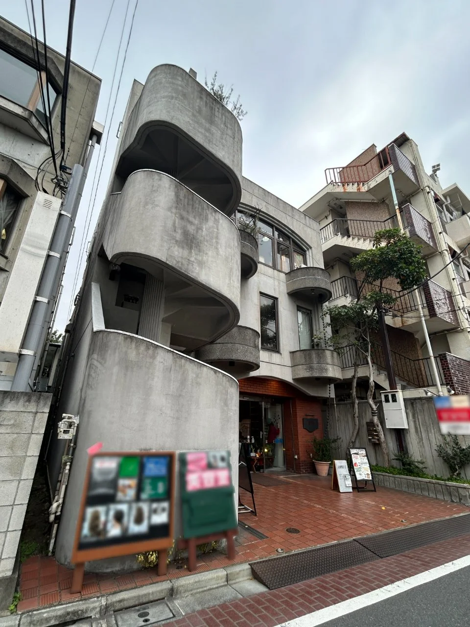 ジャヌービル 3 外観 2