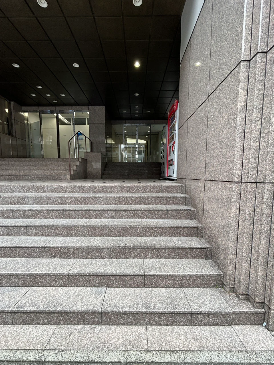 東信東池袋ビル 1 エントランス 3