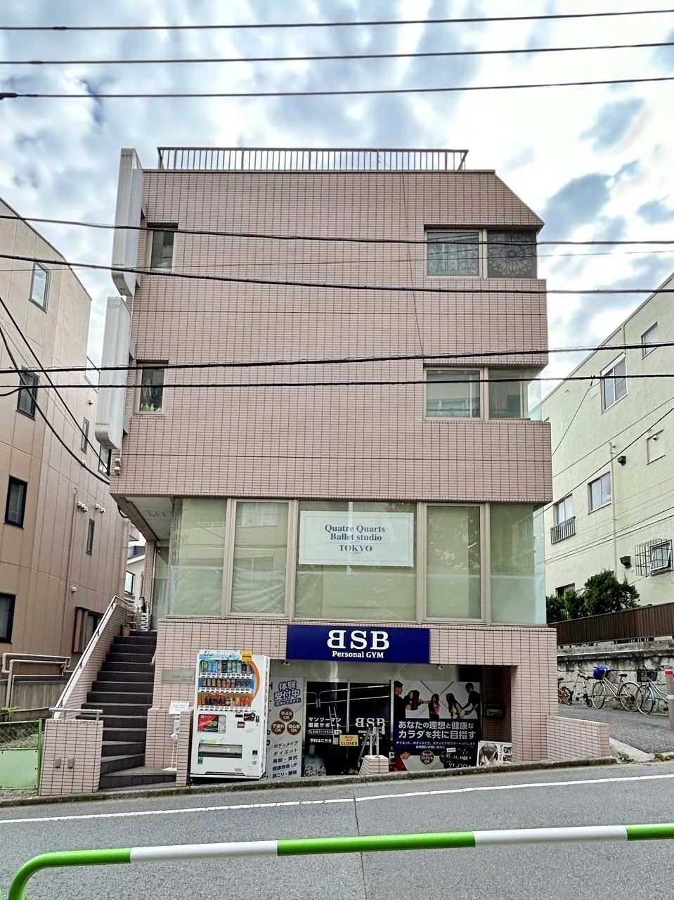 YOUKOSQUARE上池袋(ヨウコースクウェア上池袋) 1 外観 2