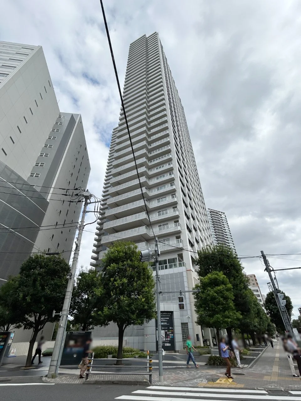 エアライズタワービル B1 外観 2