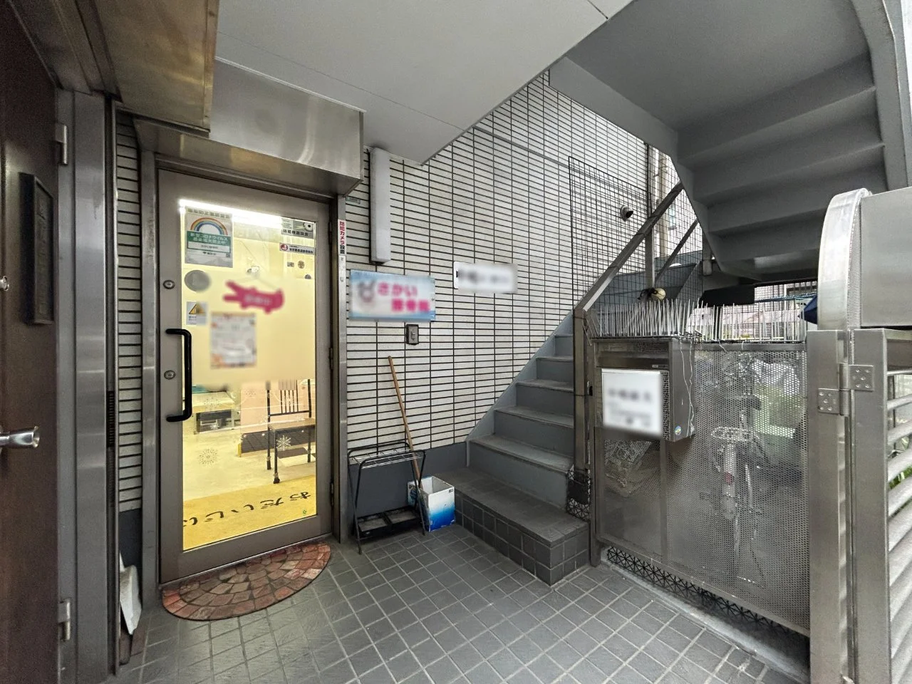 中嶋ビル 2 エントランス 4