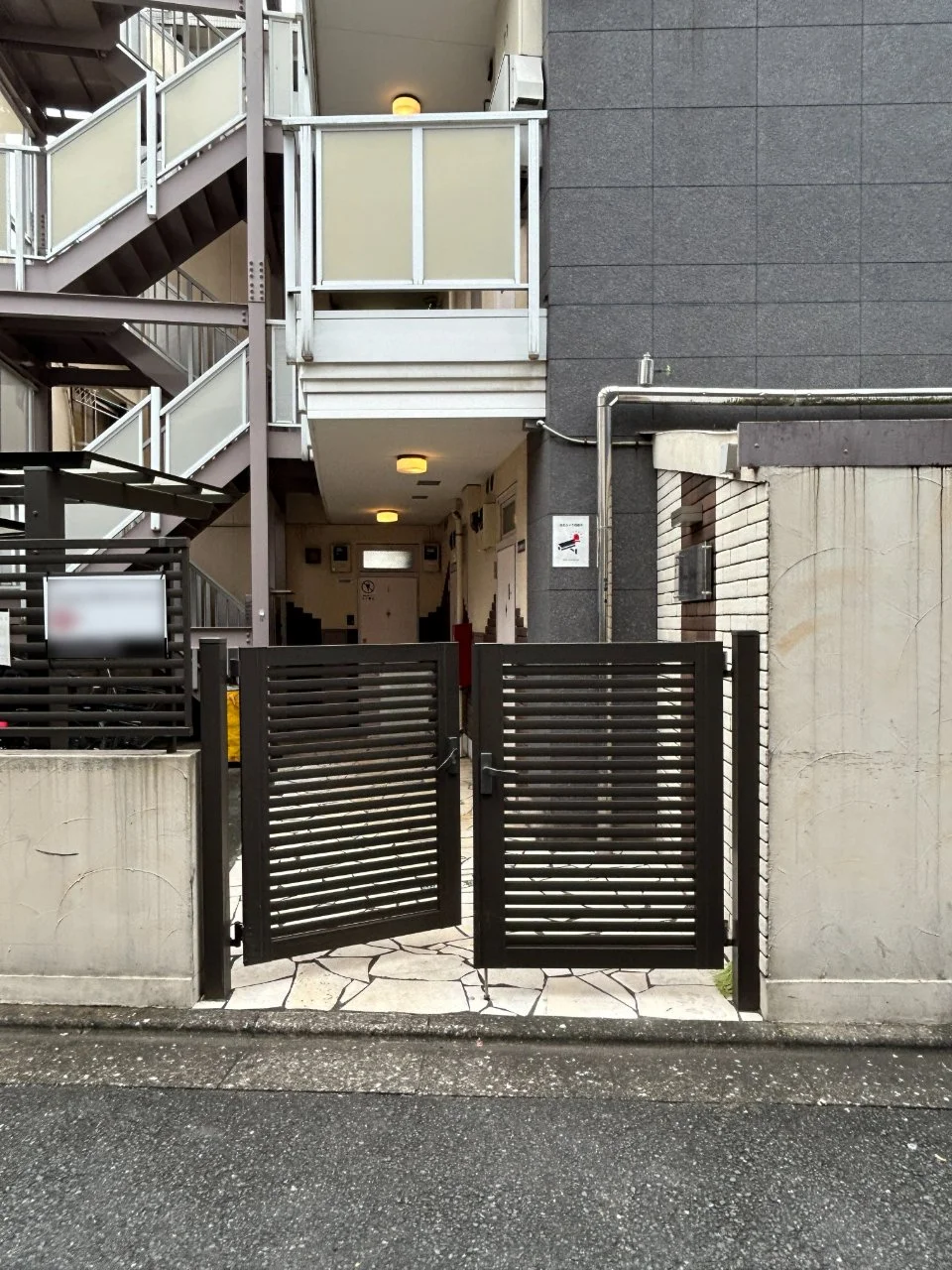 カーサソラーレ池袋ビル 1 エントランス 3