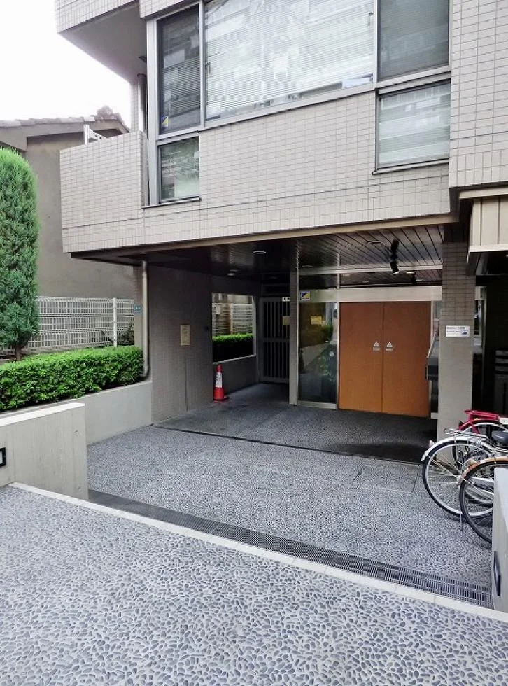 SOHO南池袋ビル 4 エントランス 3