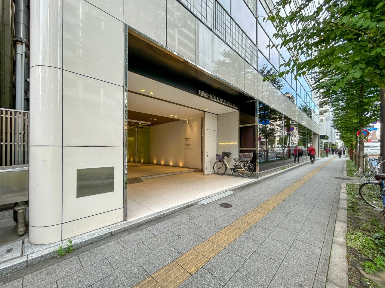 東池袋セントラルプレイス 7 エントランス 3