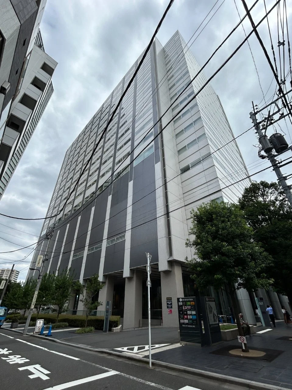 ライズアリーナ 11 オフィスビル外観 4