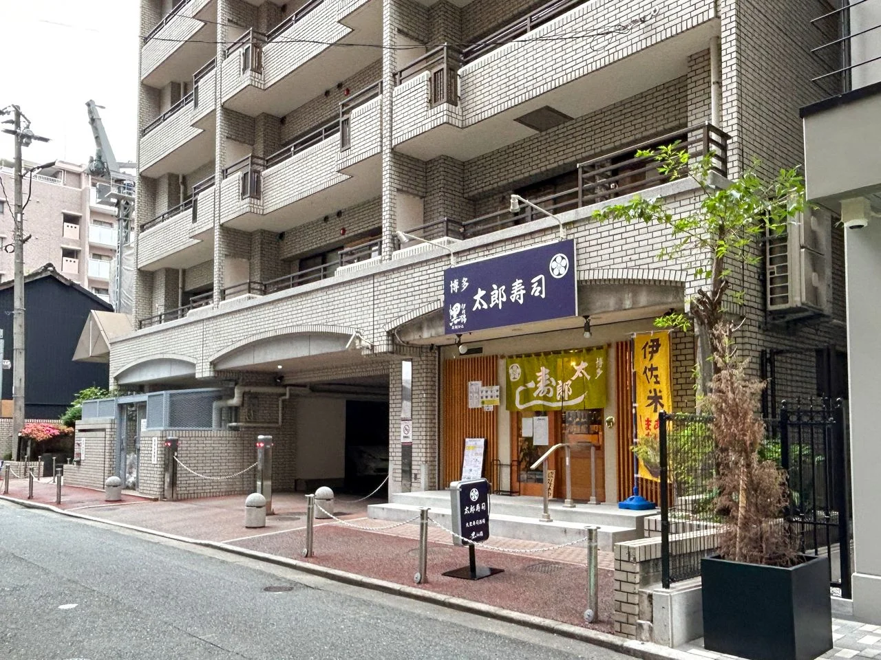朝日プラザ天神 8 オフィスビル外観 4