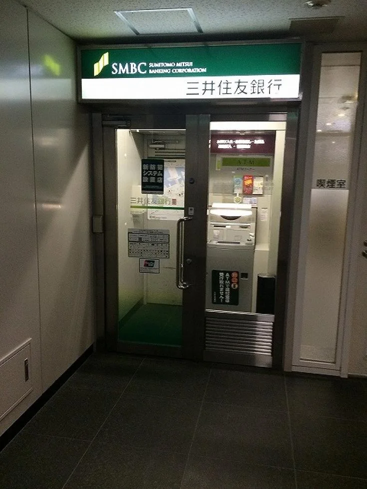 東芝福岡ビル B1 ビルエントランス 10