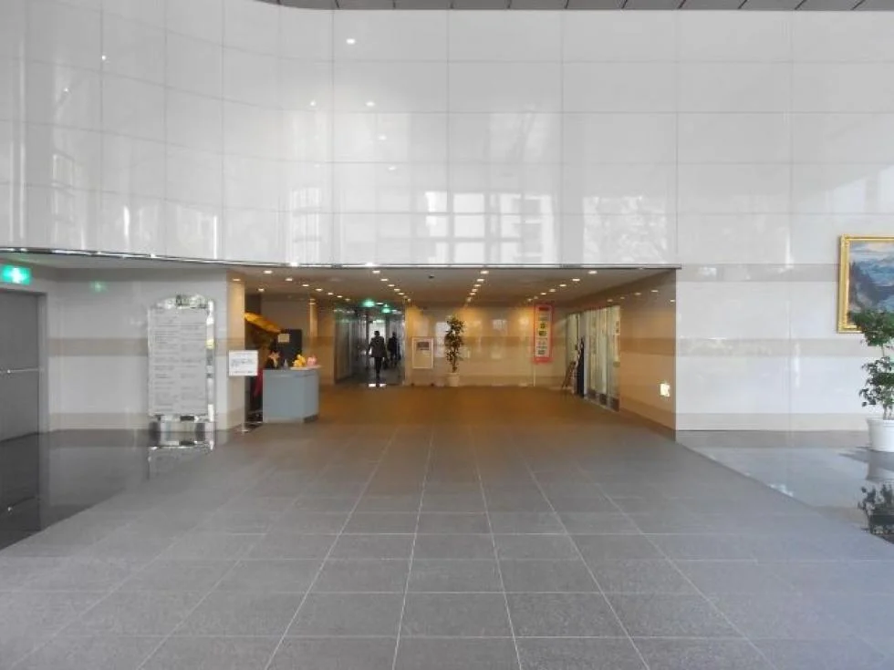 東芝福岡ビル B1 ビルエントランス 9