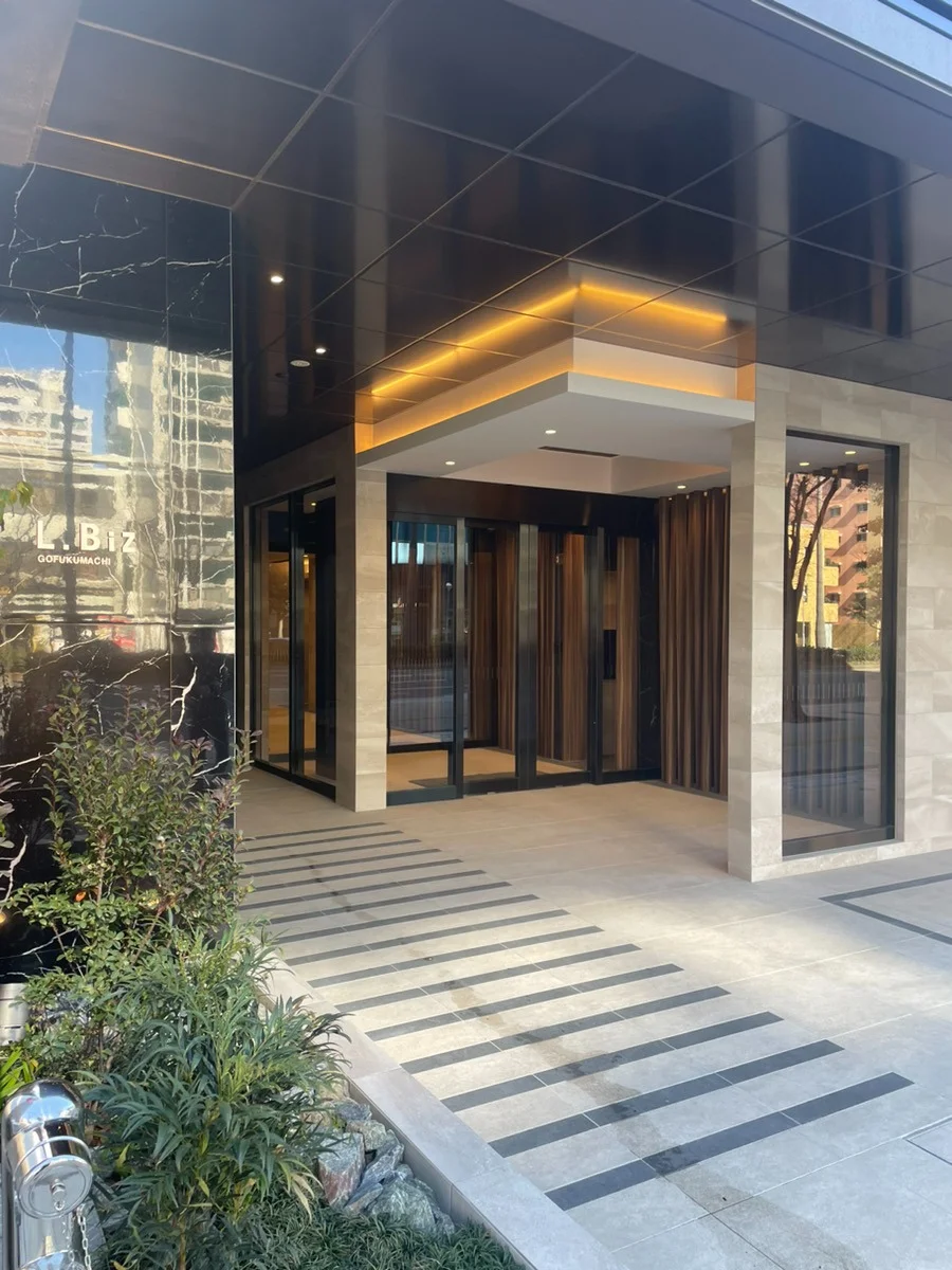 L.Biz呉服町 3 ビルエントランス 4