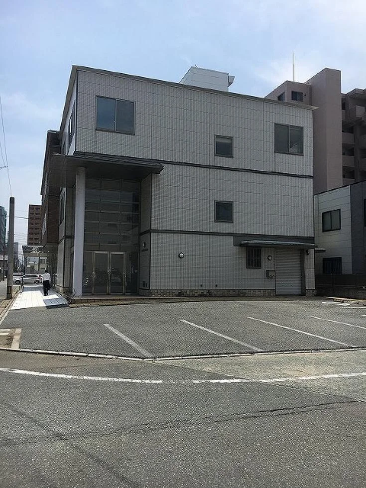 TRC博多ビル 3 オフィスビル外観 2