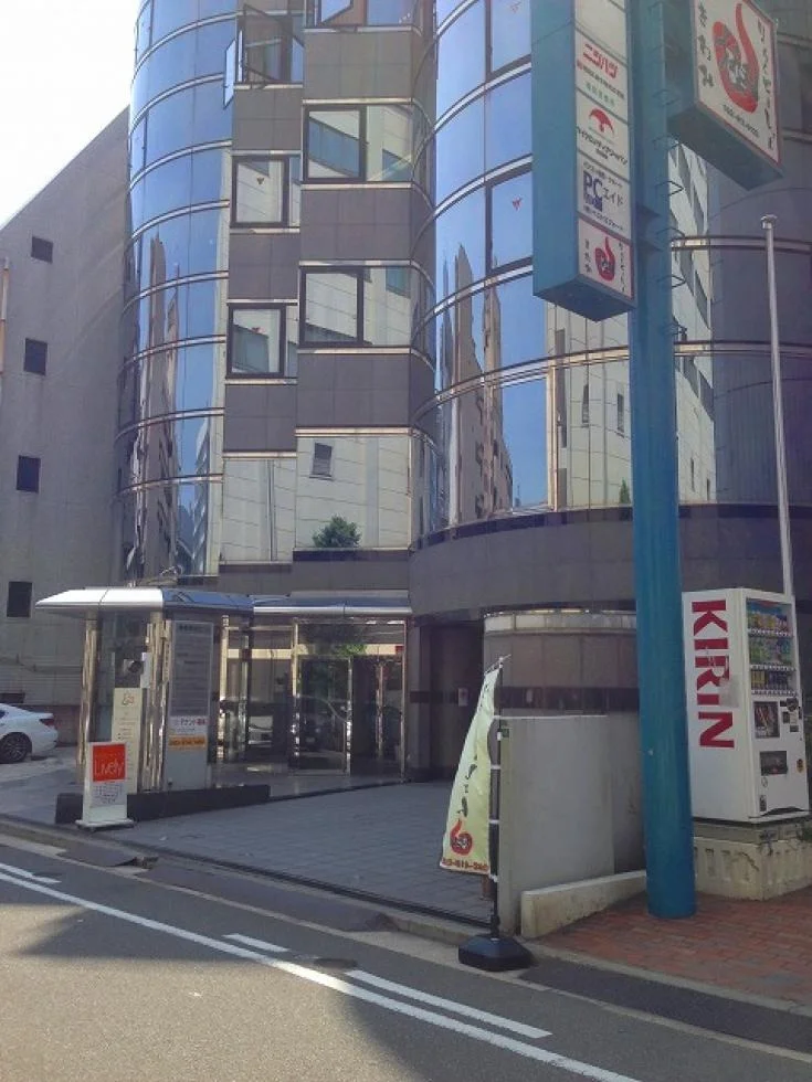 博多駅前ビル 4 オフィスビル外観 2