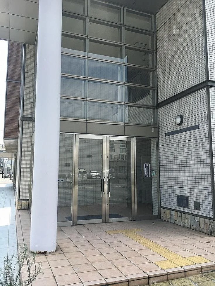 TRC博多ビル 3 ビルエントランス 11